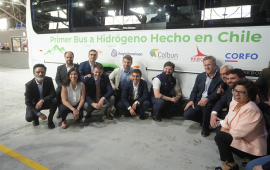 Presentan primer bus a hidrógeno desarrollado en Chile: aportará a un transporte más sustentable