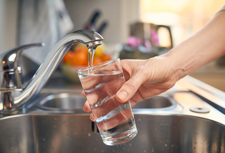 Ley reservará el agua para consumo humano y saneamiento en estados de catástrofe