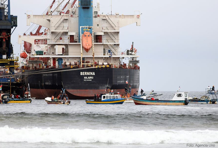 Partió juicio contra ejecutivos de ENAP por episodios de contaminación en Talcahuano y Quintero